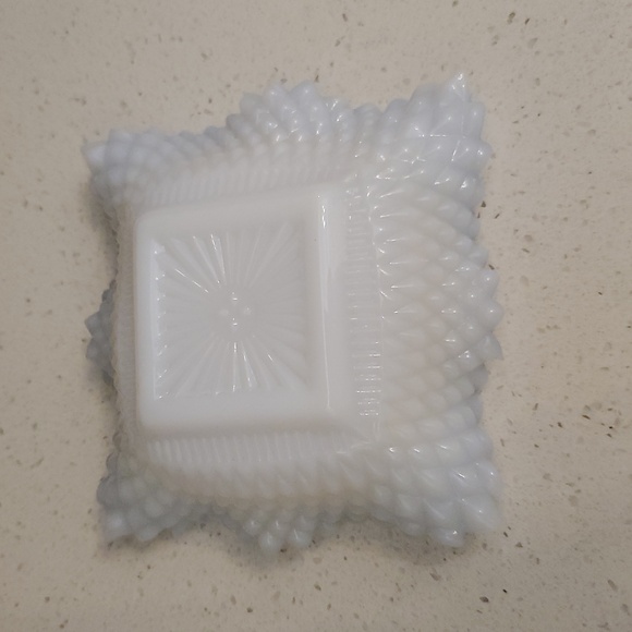 Vintage Pale Blue Milk Glass Diamond Ruffled Sawtooth Edge Dishes Set of 2 - Picture 7 of 8